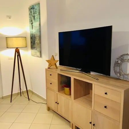 Orange Ap. 2 Bed- Centre !