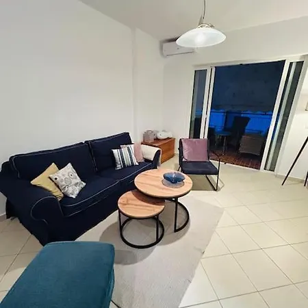 Orange Ap. 2 Bed- Centre ! Sarandë